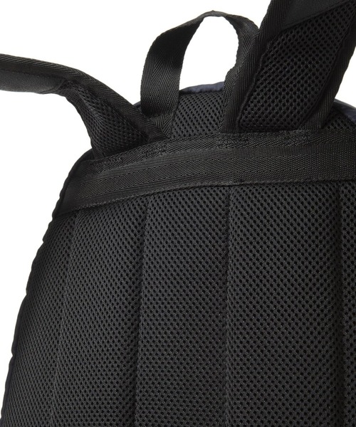 narifuri(ナリフリ)の「ショルダーポケットデイパック(バックパック/リュック・メンズ・ブラック/ネイビー・FREE)」の6枚目の写真