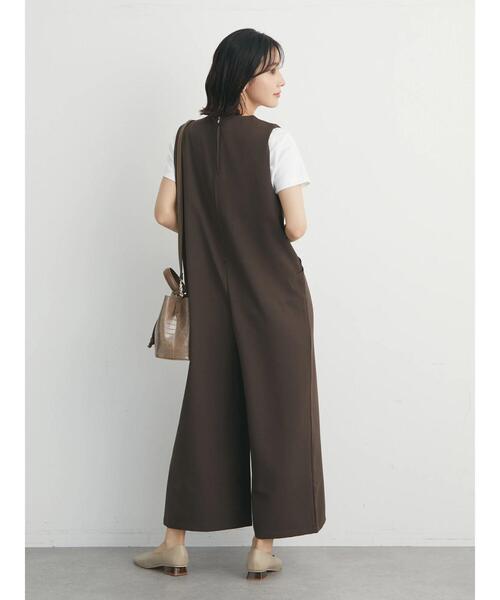 ELENCARE DUE(エレンカーレデュエ)の「・ELENCARE DUE スキッパーオールインワン(つなぎ/オールインワン・レディース・ブラック/ブラウン・FREE)」の5枚目の写真