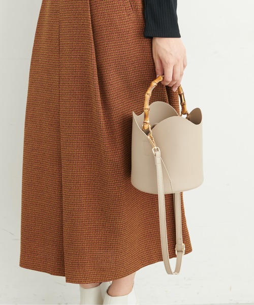 FREE'S MART（フリーズマート）の「◆ファー巾着バンブーバッグ（ショルダーバッグ・レディース・ホワイト/グレー/グリーン・ﾌﾘ-）」の7枚目の写真