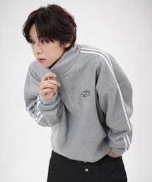 MSG（エムエスジー）の「オーバーサイズサイドラインハーフジップ スウェット プルオーバー 配色 ブランドロゴ ワンポイント刺繍（スウェット）」