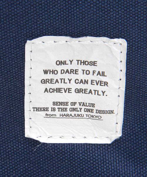 WEGO(ウィゴー)の「WEGO/スポーツデイパック(バックパック/リュック・メンズ・ホワイト/ブラック/ネイビー・FREE)」の5枚目の写真