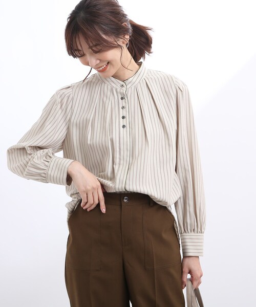 Reflect(リフレクト)の「◆【WEB限定カラーあり/洗える】コンシャススリーブブラウス(シャツ/ブラウス・レディース・ブルー/ダークパープル/ベージュ系2/オレンジ・07/09/11/13/15 /17)」の2枚目の写真
