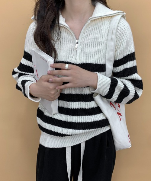 ECLIN（エクラン）の「ハーフジップボーダーニットプルオーバー（ニット/セーター・レディース・ブラック/アイボリー・FREE）」の15枚目の写真