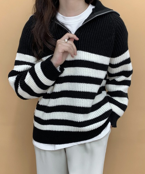 ECLIN（エクラン）の「ハーフジップボーダーニットプルオーバー（ニット/セーター・レディース・ブラック/アイボリー・FREE）」の3枚目の写真