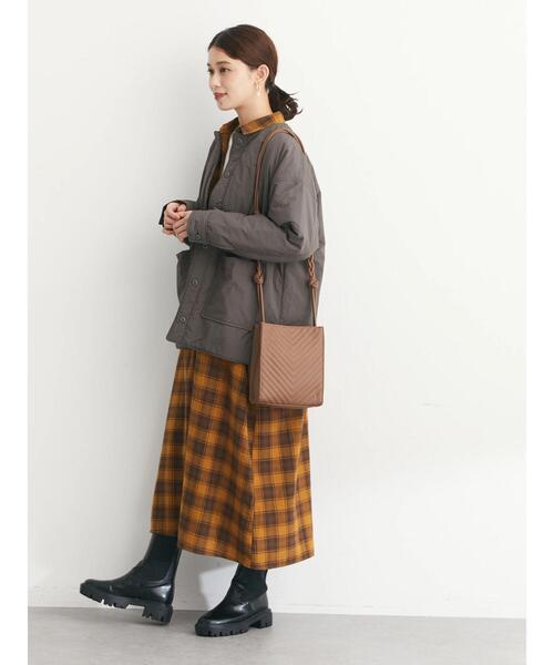 Green　Parks（グリーンパークス）の「シャツ薄中綿ブルゾン＊（ブルゾン・レディース・ブラック/アイボリー/チャコールグレー・FREE）」の15枚目の写真