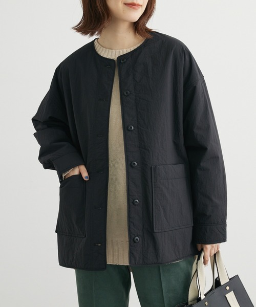 Green　Parks（グリーンパークス）の「シャツ薄中綿ブルゾン＊（ブルゾン・レディース・ブラック/アイボリー/チャコールグレー・FREE）」の2枚目の写真