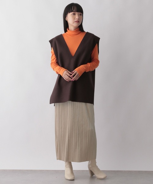 LOWRYS FARM（ローリーズファーム）の「ベロアプリーツタイトスカート