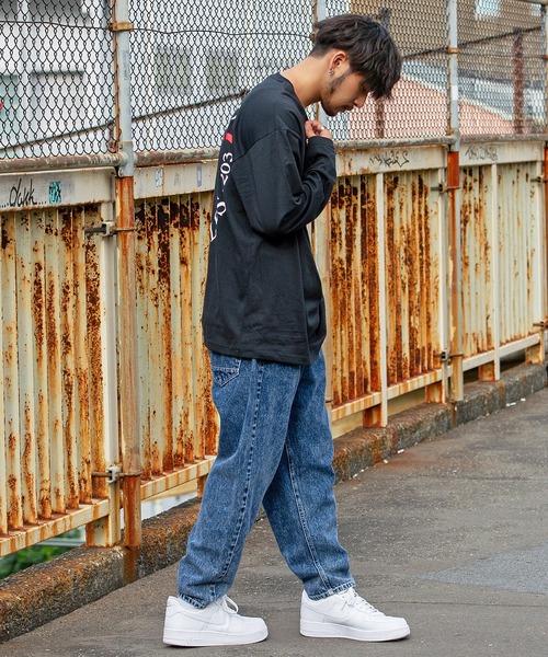 Guess（ゲス）の「『GUESS/ゲス』サークルロゴワイドシルエットロンT