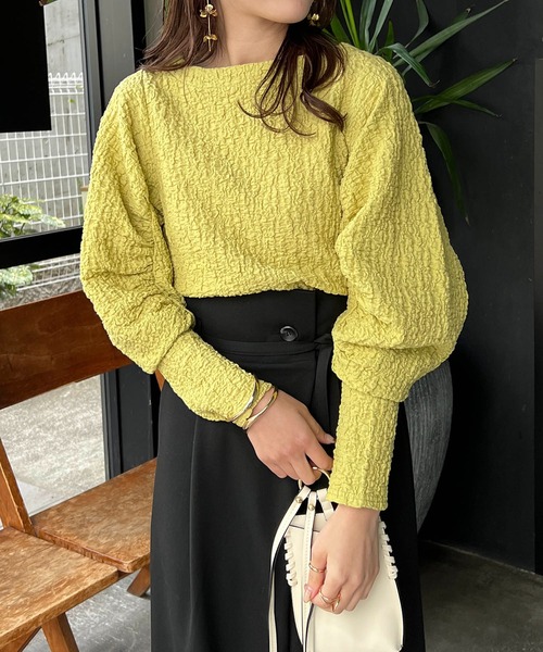 CAPRICIEUX LE'MAGE（カプリシューレマージュ）の「シャーリングパフプルオーバー（Tシャツ/カットソー・レディース・ブラック/グリーン系その他/ホワイト・FREE）」の3枚目の写真