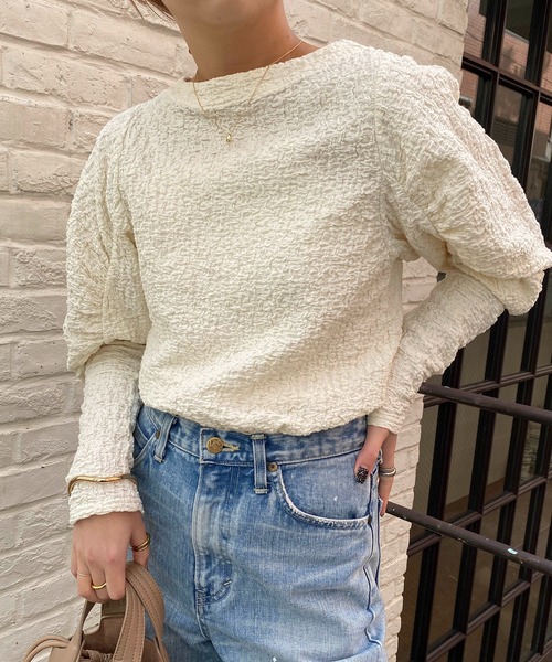 CAPRICIEUX LE'MAGE（カプリシューレマージュ）の「シャーリングパフプルオーバー（Tシャツ/カットソー・レディース・ブラック/グリーン系その他/ホワイト・FREE）」の2枚目の写真