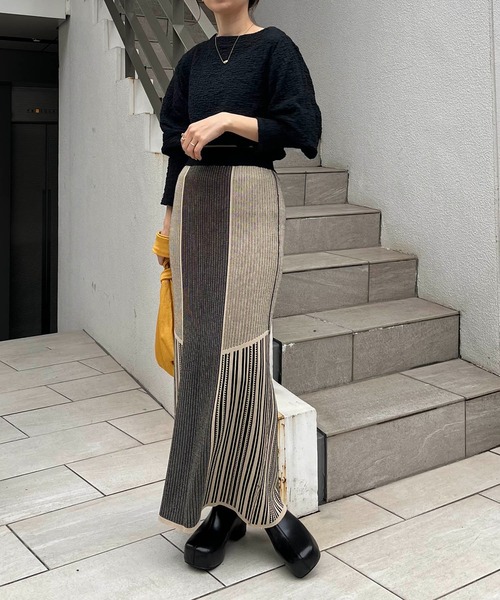 CAPRICIEUX LE'MAGE（カプリシューレマージュ）の「シャーリングパフプルオーバー（Tシャツ/カットソー・レディース・ブラック/グリーン系その他/ホワイト・FREE）」の12枚目の写真