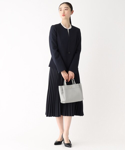 OPAQUE.CLIP（オペークドットクリップ）の「◆軽量フェイクレザーミドルトートバッグ【2way】（トートバッグ・レディース・グレー/オフホワイト/ベージュ/ブラック/イエロー・00）」の13枚目の写真