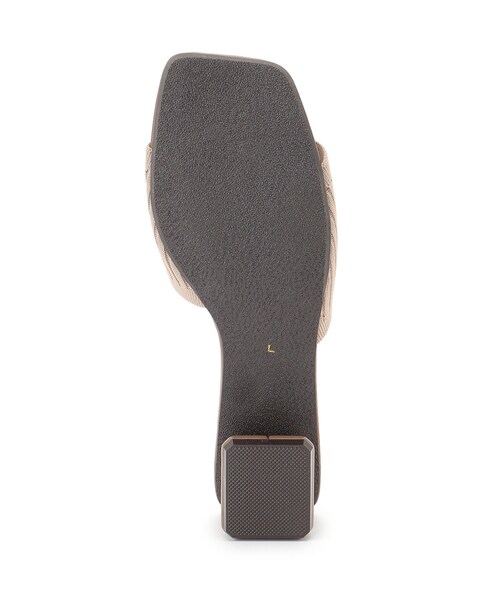 SHOO・LA・RUE（シューラルー）の「◆ニットヒールサンダル（サンダル・レディース・サンドベージュ/アイボリー/ブラック・35/45）」の9枚目の写真