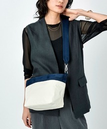 LeSportsac（レスポートサック）の「SMALL BUCKET BAG サンドバー/コースタルネイビー（ショルダーバッグ・キッズ）」