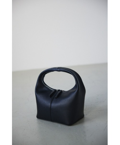 STYLEMIXER（スタイルミキサー）の「フォルドスクエアバッグ（ハンドバッグ・レディース・ブラック/オレンジ・FREE）」の3枚目の写真