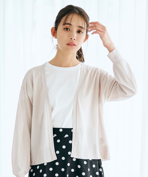 grove(グローブ)の「◆【洗える】さらさらひんやりベーシックカーデ!(カーディガン/ボレロ・レディース・ブラック/ブルー/オフホワイト/ナチュラル/ホワイト系9・03/02/01/04/05)」の5枚目の写真