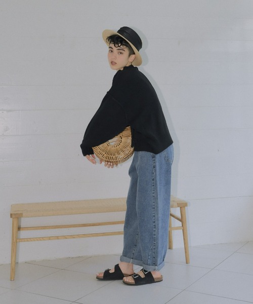 manana suerte（マニャーナスエルテ）の「サイズ展開あり　カーブシルエットルーズデニムパンツ（デニムパンツ・レディース・ブルー・MEDIUM/LARGE）」の17枚目の写真