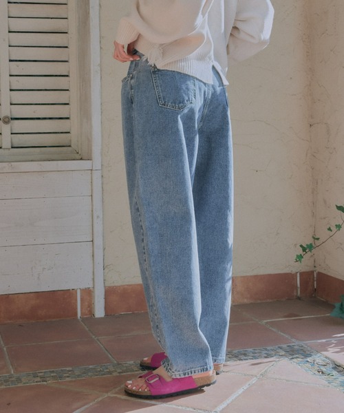 manana suerte（マニャーナスエルテ）の「サイズ展開あり　カーブシルエットルーズデニムパンツ（デニムパンツ・レディース・ブルー・MEDIUM/LARGE）」の10枚目の写真