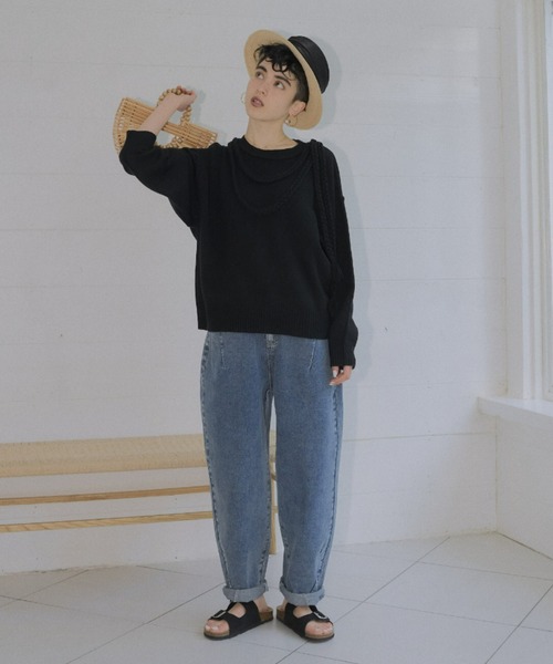 manana suerte（マニャーナスエルテ）の「サイズ展開あり　カーブシルエットルーズデニムパンツ（デニムパンツ・レディース・ブルー・MEDIUM/LARGE）」の5枚目の写真