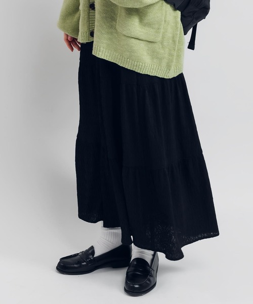 MUHET(ミュエータ)の「ロングティアードスカート(スカート・レディース・オフホワイト/ブラック・SMALL/MEDIUM)」の6枚目の写真