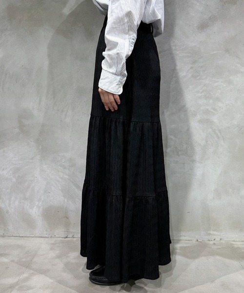 MUHET(ミュエータ)の「ロングティアードスカート(スカート・レディース・オフホワイト/ブラック・SMALL/MEDIUM)」の22枚目の写真