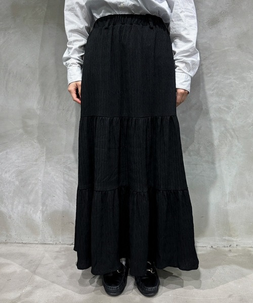 MUHET(ミュエータ)の「ロングティアードスカート(スカート・レディース・オフホワイト/ブラック・SMALL/MEDIUM)」の21枚目の写真