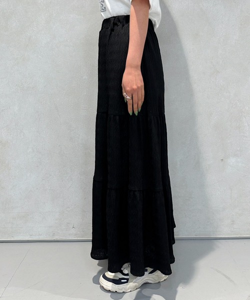 MUHET(ミュエータ)の「ロングティアードスカート(スカート・レディース・オフホワイト/ブラック・SMALL/MEDIUM)」の20枚目の写真