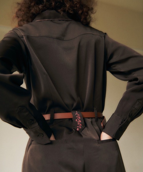 OPULENCE（オーピュレンス）の「マットサテンジャンプスーツ（つなぎ/オールインワン・レディース・カーキ・FREE）」の7枚目の写真