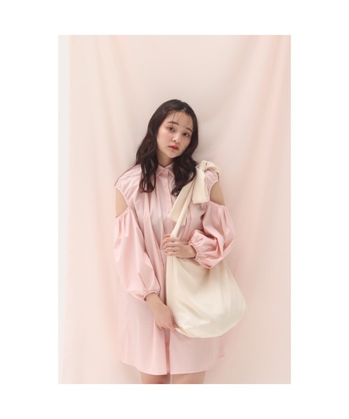 muguet(ミュゲ)の「open shoulder shirt onepiece(シャツワンピース・レディース・ピンク/ストライプ・FREE)」の6枚目の写真