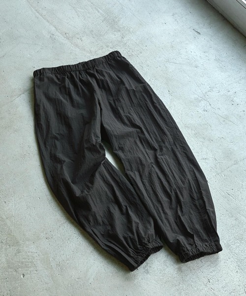 EMMA CLOTHES（エマクローズ）の「バルーンシルエット イージートレーニングパンツ EMMA CLOTHES（その他パンツ・メンズ・オリーブ/グレー/ブルー/ベージュ/ブラック・M/L）」の6枚目の写真