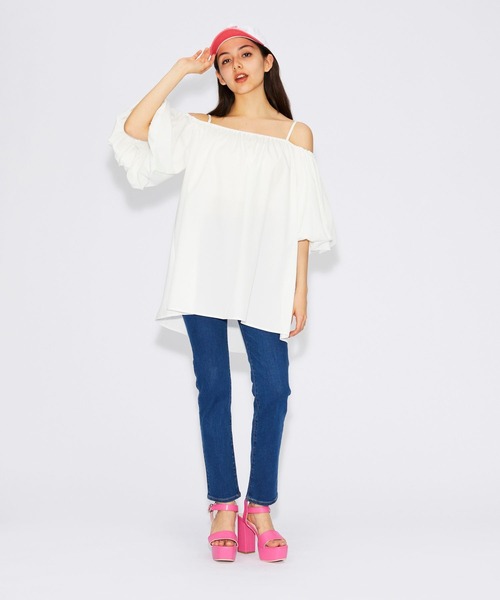 FOREVER 21(フォーエバー トゥエンティーワン)の「オフショルパフチュニック(チュニック・レディース・パープル/ネイビー/オフホワイト・FREE)」の16枚目の写真