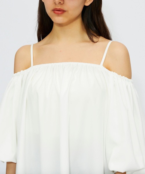 FOREVER 21(フォーエバー トゥエンティーワン)の「オフショルパフチュニック(チュニック・レディース・パープル/ネイビー/オフホワイト・FREE)」の17枚目の写真