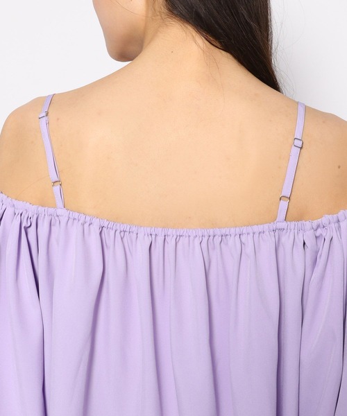 FOREVER 21(フォーエバー トゥエンティーワン)の「オフショルパフチュニック(チュニック・レディース・パープル/ネイビー/オフホワイト・FREE)」の15枚目の写真