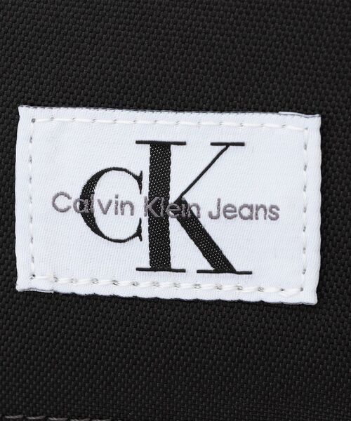 Calvin Klein（カルバン・クライン）の「キャンパス バックパック（バックパック/リュック・メンズ・ブラック・FREE）」の7枚目の写真