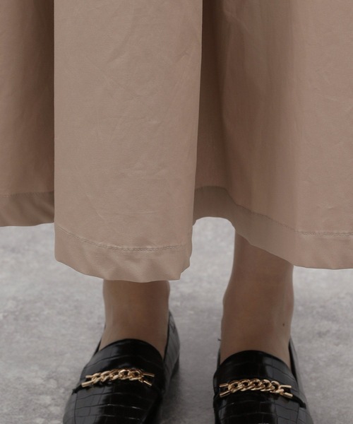 LAKOLE(ラコレ)の「タイプライターフレアスカート / 963210(スカート・レディース・ベージュ/ブラック/カーキ・SMALL/MEDIUM)」の9枚目の写真