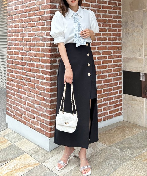 INGNI（イング）の「金ボタンスリットナロースカート／A（スカート  