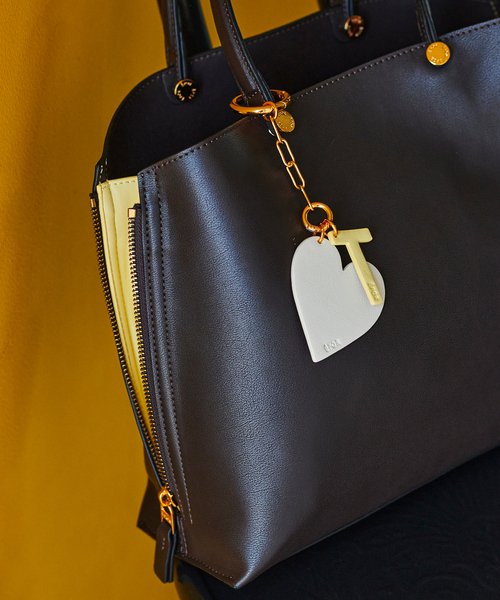 E'POR(エポール)の「【WEB限定】【E'POR】ALPHABET/HEART CUSTOM CHARM(その他小物・レディース・ブラック/サックスブルー/グレー/パープル/ブルー/オレンジ系その他/クリーム/オレンジ/ライトグリーン/オフホワイト・FREE)」の15枚目の写真