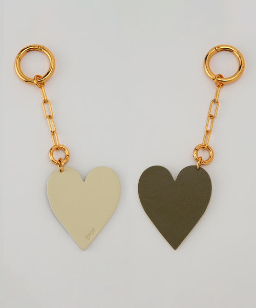 E'POR(エポール)の「【WEB限定】【E'POR】ALPHABET/HEART CUSTOM CHARM(その他小物・レディース・ブラック/サックスブルー/グレー/パープル/ブルー/オレンジ系その他/クリーム/オレンジ/ライトグリーン/オフホワイト・FREE)」の19枚目の写真