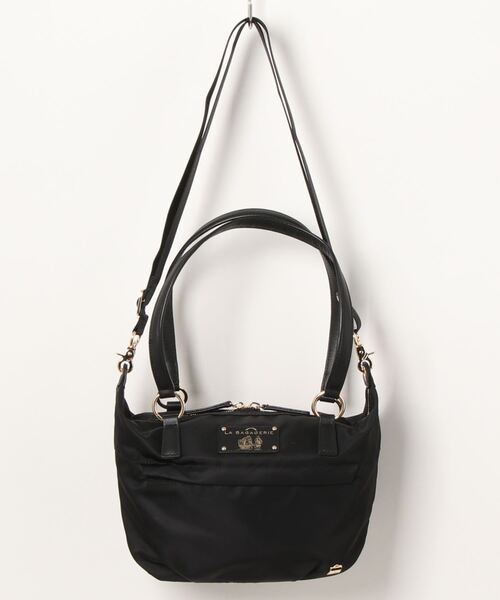 LA BAGAGERIE（ラバガジェリー）の「ウォータープルーフナイロン　2WAYハンドバッグ（ハンドバッグ・レディース・グレイッシュベージュ/ダークグレー/ブラック/ダークグリーン/ベージュ・FREE）」の2枚目の写真