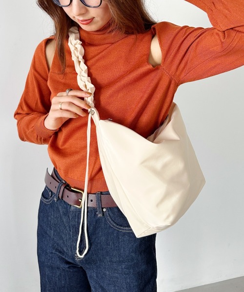 CLEA（クレア）の「ナイロンドローコードショルダーバッグ（ショルダーバッグ・レディース・アイボリー/ピンク/ブラック/グリーン・FREE）」の21枚目の写真