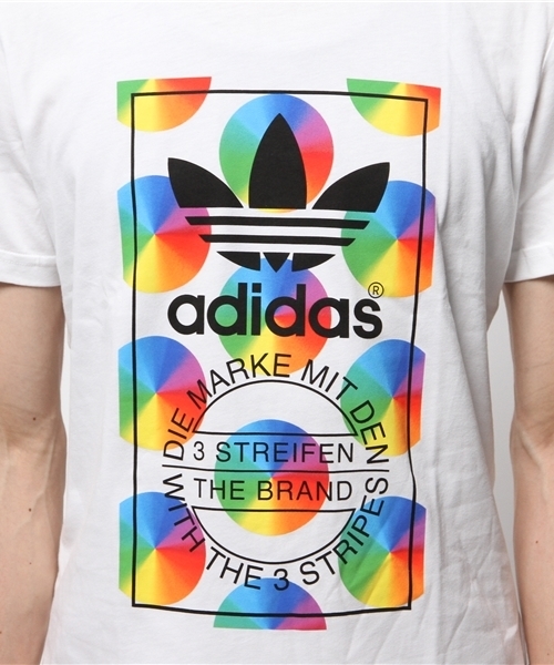 adidas（アディダス）の「オリジナルス　Tシャツ[MULTI COLOR TEE]（Tシャツ/カットソー・メンズ・ホワイト/ネイビー・XX-LARGE/X-SMALL/LARGE/XXX-LARGE/SMALL/MEDIUM/X-LARGE）」の3枚目の写真