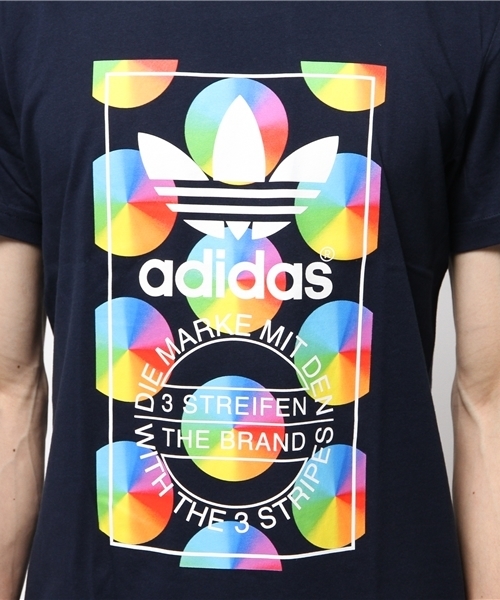 adidas（アディダス）の「オリジナルス　Tシャツ[MULTI COLOR TEE]（Tシャツ/カットソー・メンズ・ホワイト/ネイビー・XX-LARGE/X-SMALL/LARGE/XXX-LARGE/SMALL/MEDIUM/X-LARGE）」の6枚目の写真