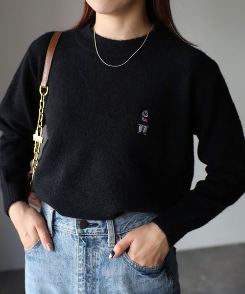 ROUGH&SWELL ブラック ニットセーター ウール ワッペン 刺繍 shesame（シーセム）の「ナンバーワッペン刺繍ニット（ニット/セーター