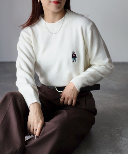Riberry（リベリー）の「ベアー胸刺繍ウールタッチニット（ニット/セーター・レディース・ブラウン/ブラック/オフホワイト・FREE）」の4枚目の写真