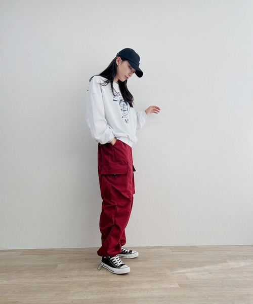 ISOOK(アイスー)の「【ISOOK / アイスー】ルーズカーゴパンツ / ドローコードパンツ パラシュートパンツ ZOZOTOWN限定(カーゴパンツ・レディース・バーガンディー/チャコールグレー・FREE)」の15枚目の写真