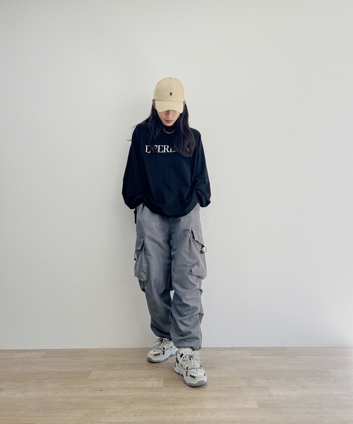 ISOOK(アイスー)の「【ISOOK / アイスー】ルーズカーゴパンツ / ドローコードパンツ パラシュートパンツ ZOZOTOWN限定(カーゴパンツ・レディース・バーガンディー/チャコールグレー・FREE)」の20枚目の写真