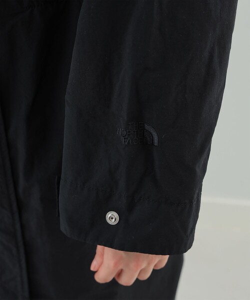 THE NORTH FACE(ザノースフェイス)の「THE NORTH FACE / ロールパック ジャーニーズ コート(その他アウター・レディース・ブラック/オリーブ・MEDIUM)」の16枚目の写真