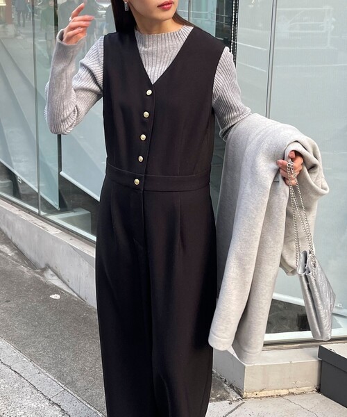 fredy emue（フレディエミュ）の「金釦ウールライクタック