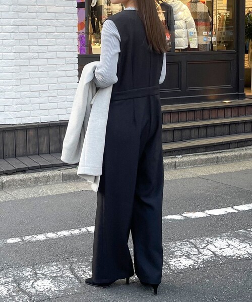 fredy emue（フレディエミュ）の「金釦ウールライクタック