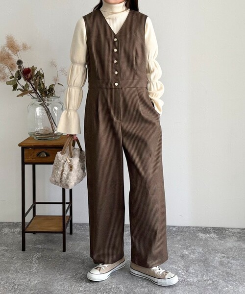 fredy emue（フレディエミュ）の「金釦ウールライクタック